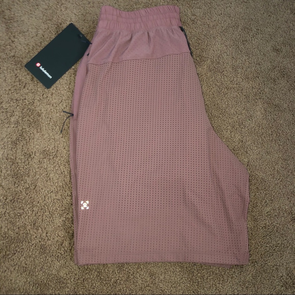 Lululemon Men's Step Back Jump Short 9"